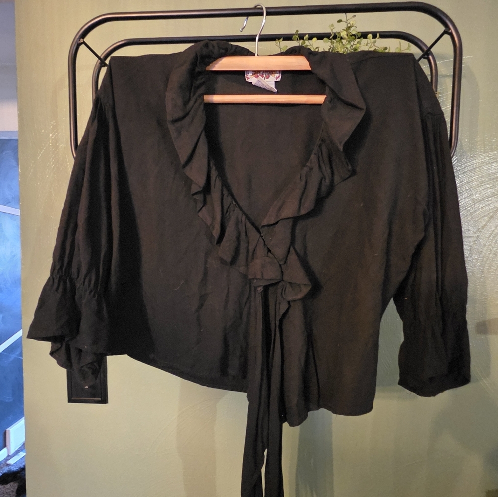 Chic Black Ruffled Women's Blouse